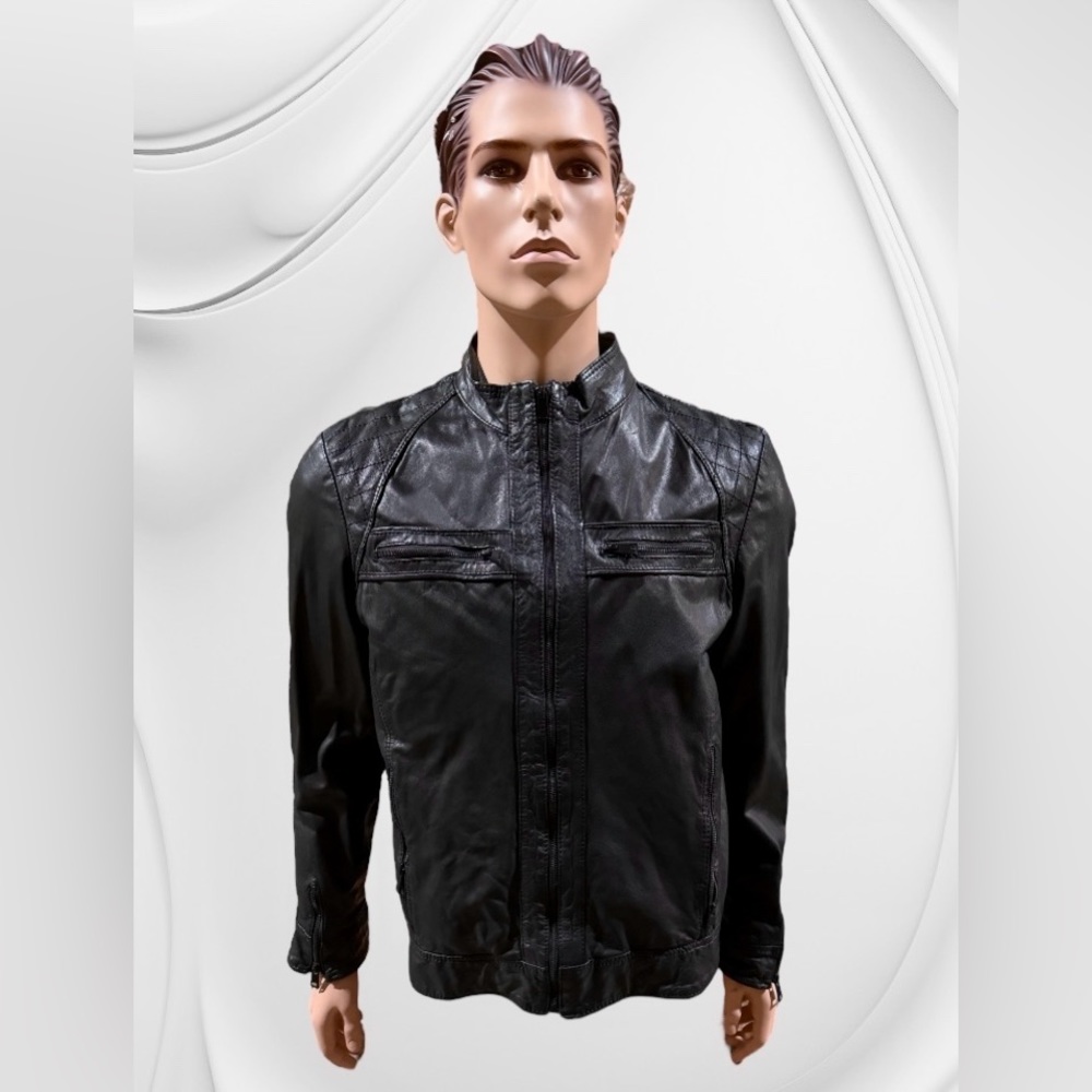 Men’s Black Rivet Leather jacket size Medium, color Black, Genuine Leather!